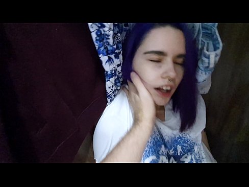 ❤️ מצאתי את אחותי בארון ועזרה לה לגמור ️❌ פורנו רוסי ב-iw.tuberxxx.ru ❤
